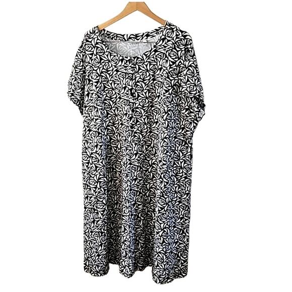 Isaac Mizrahi Live! 5X Black White Geo Rose Print Button Front Dress Plus Size - Picture 2 of 7